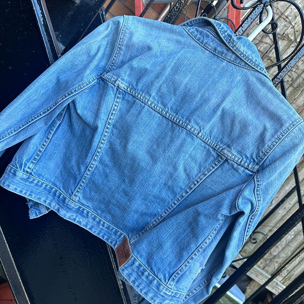 A&F Jean Jacket - Picture 2 of 10